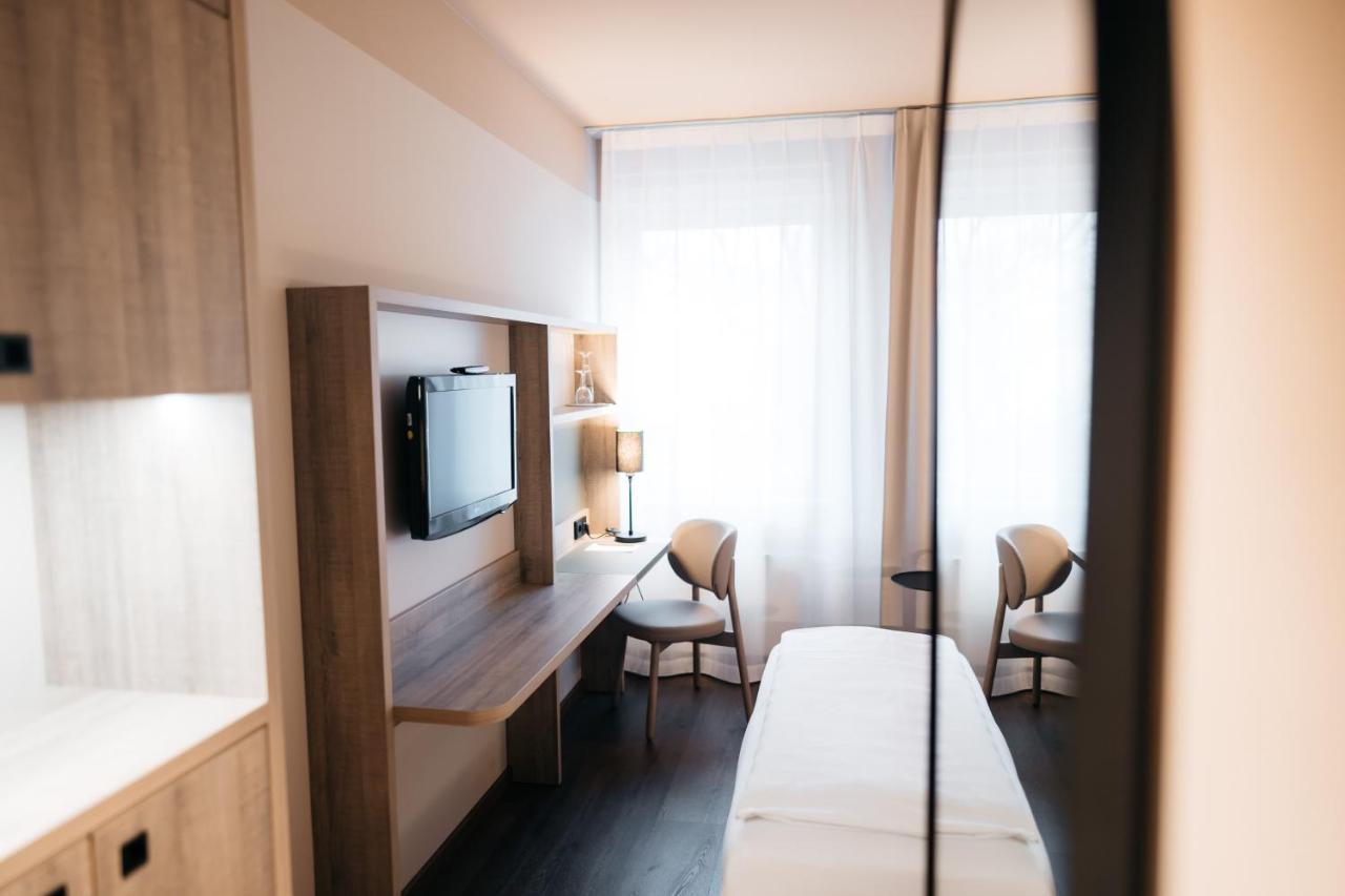 City Park Hotel Frankfurt  Kültér fotó